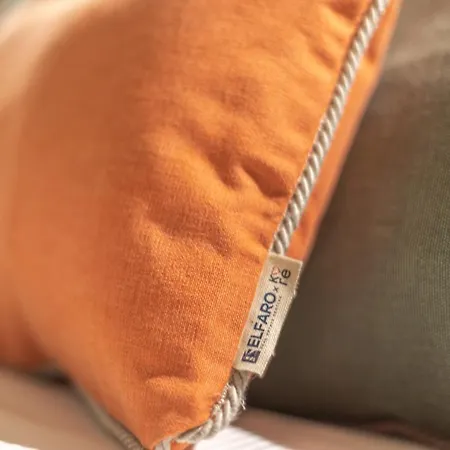 Vittoria Garden ゲストハウス 4*